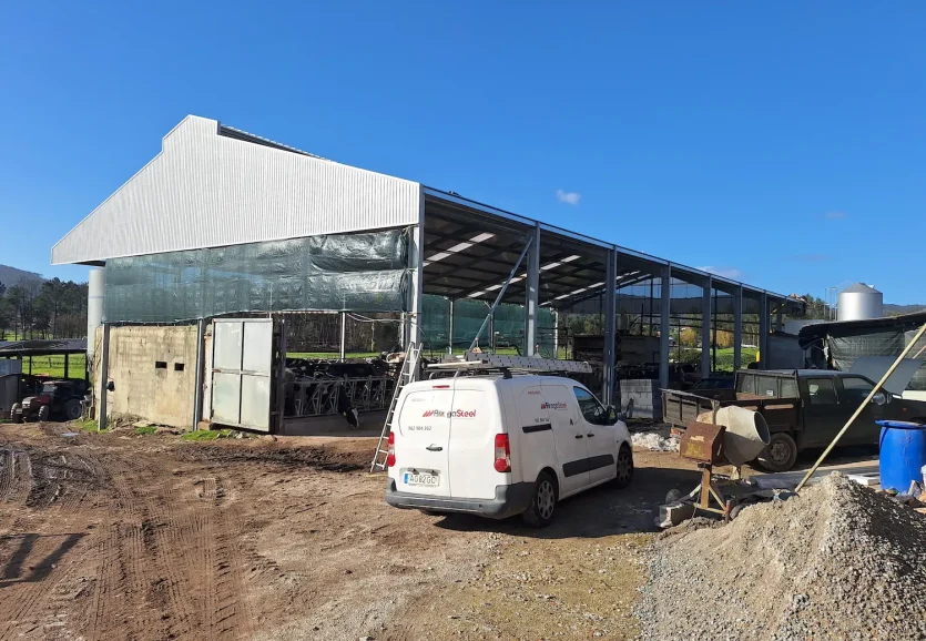 Construção de Pavilhões Agropecuários - Braga Steel