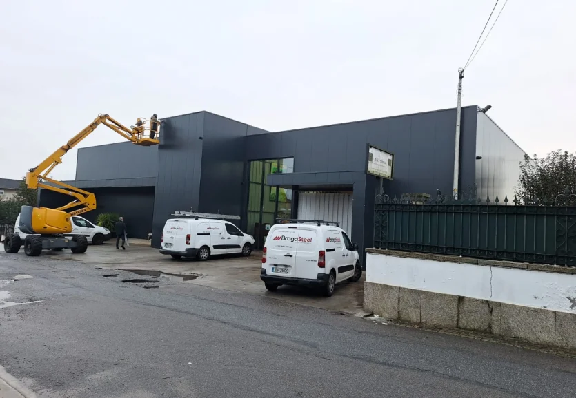 Félix Moura, Remodelação de Pavilhão - Braga Steel - Pavilhão Industrial